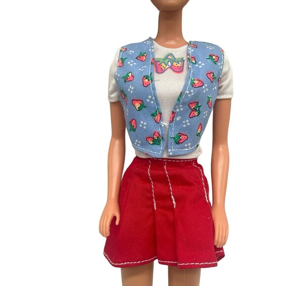 1994 Shoppin' Fun Barbie Doll w/ Pleated Red Skirt, Strawberry Shirt Vintage 11” - Picture 3 of 13